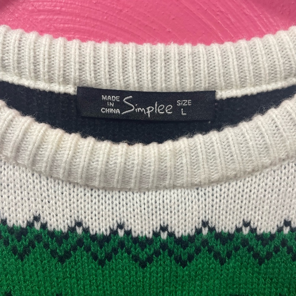 Simple Brand/ Festive Green and White Reindeer Sweater - Picture 3 of 6